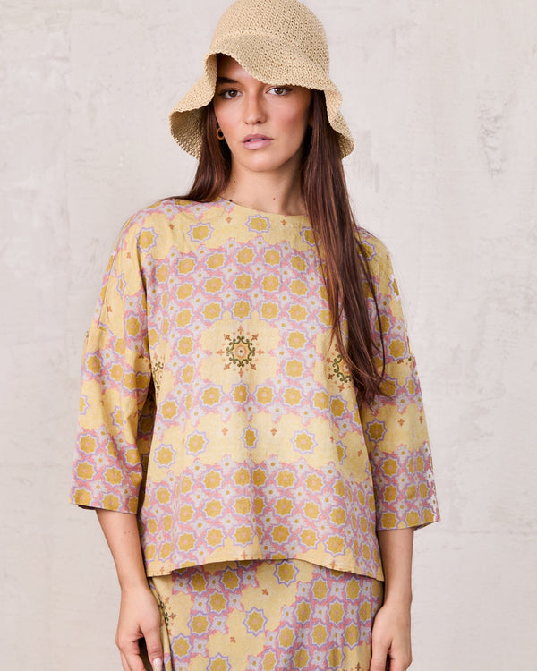 Linen Blend Crop Swing Top-Geometric