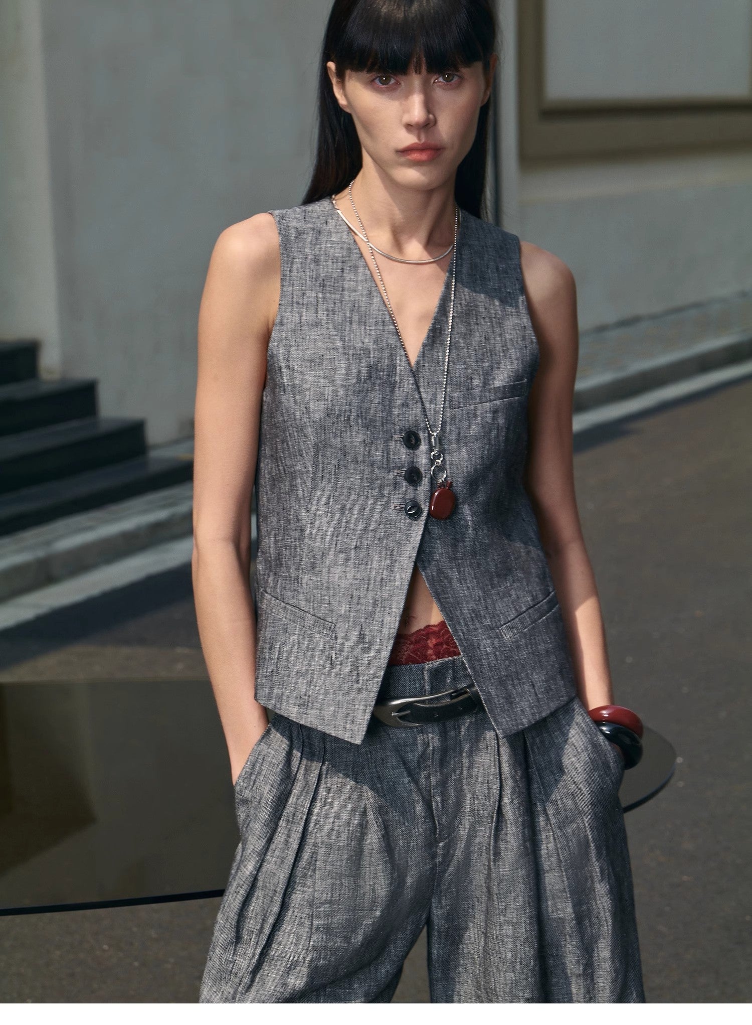 Old-Money Linen Vest & Trouser Suit