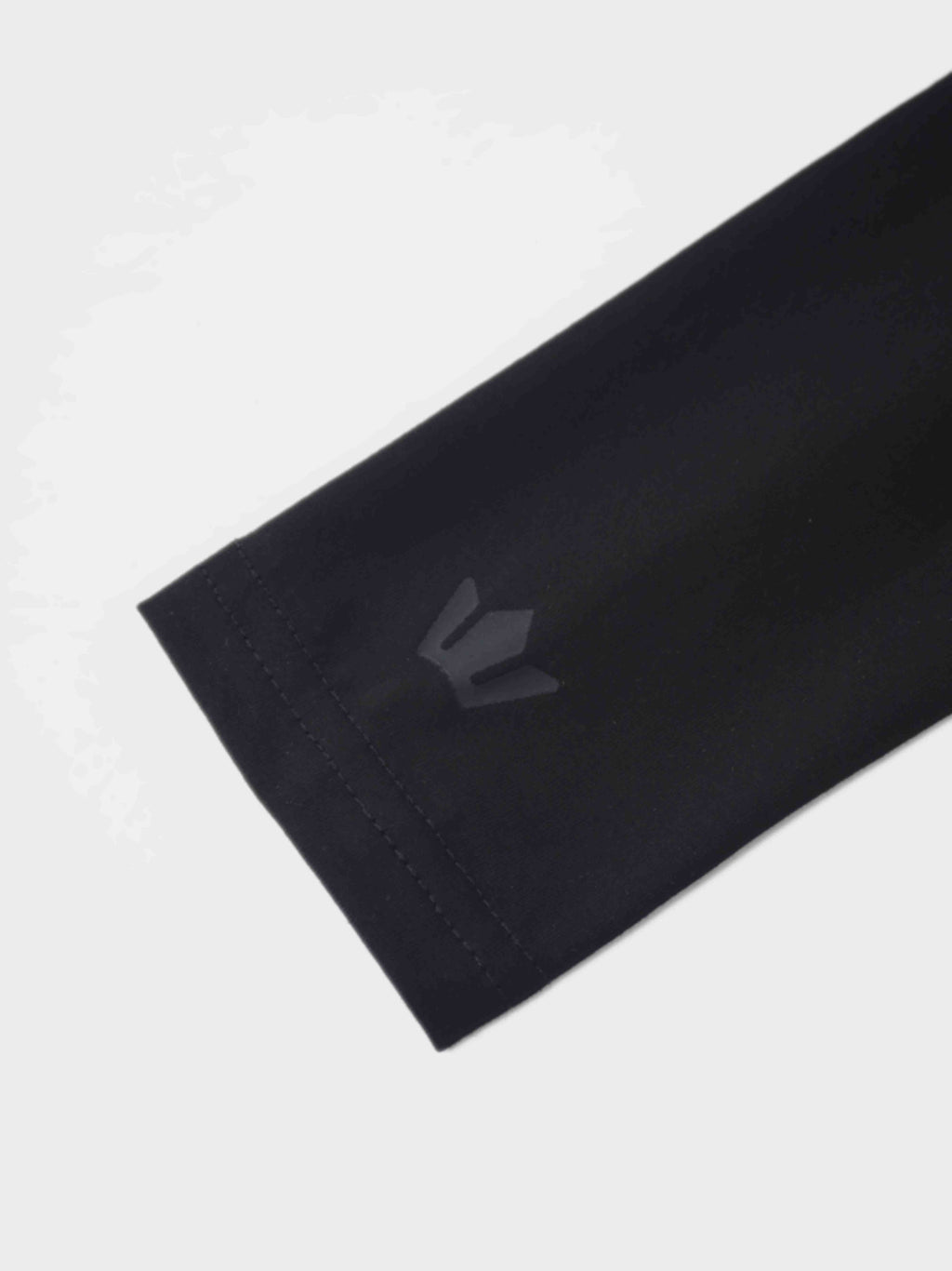 Cropped Boxy Tee-Black-3