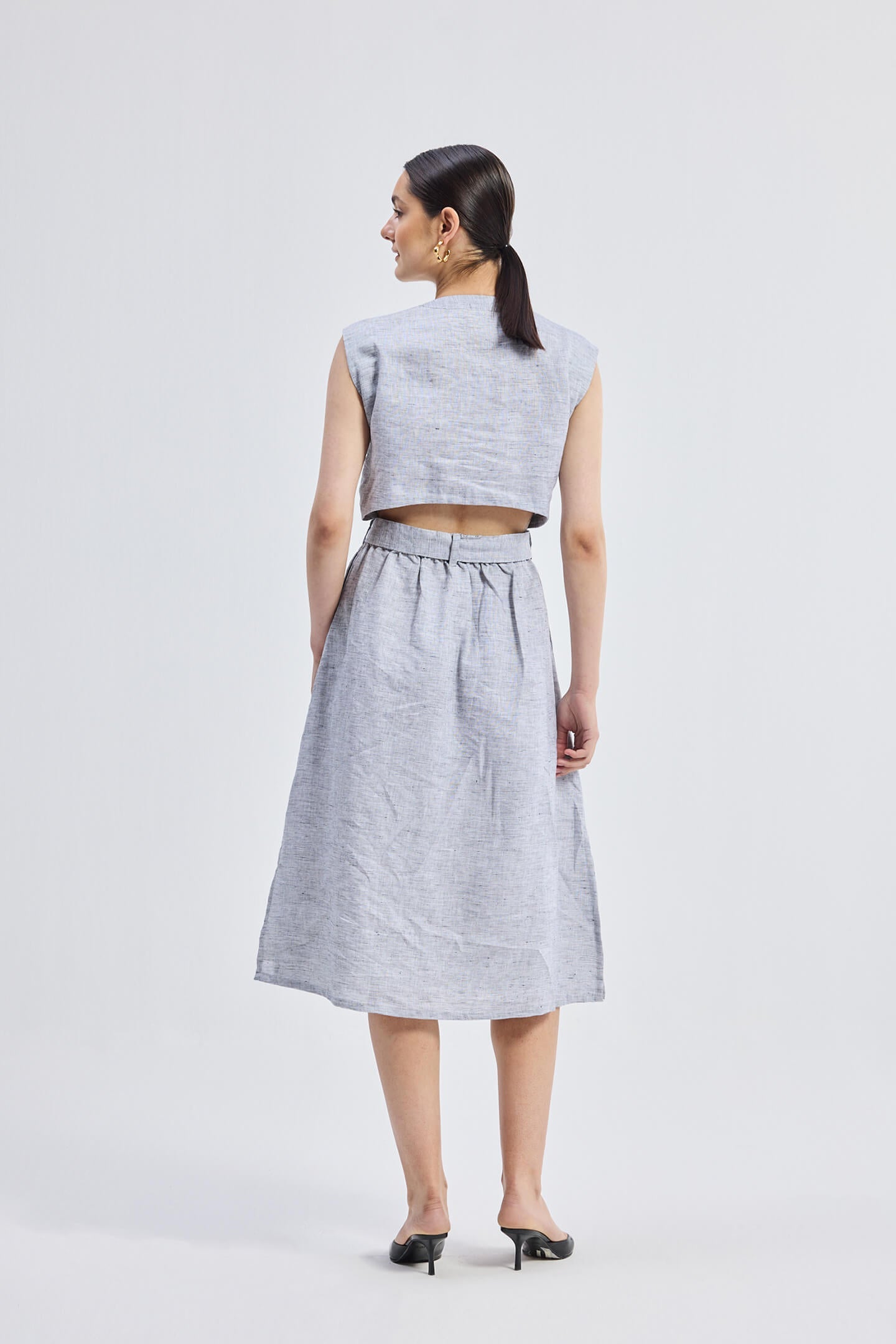 Back Cut-Out Linen Dress