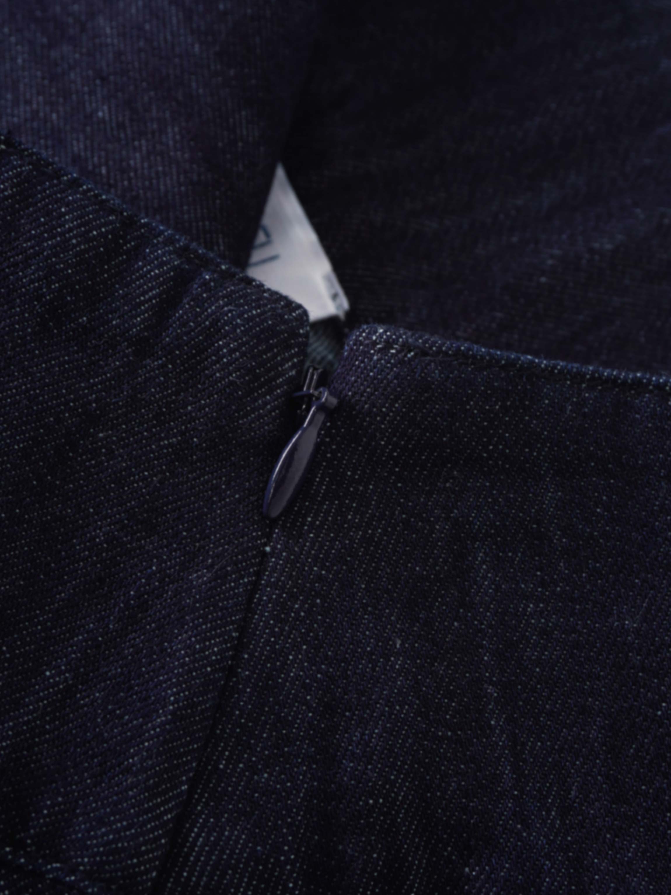 Inverted Yoke Pleat Skirt-Dark Blue-4