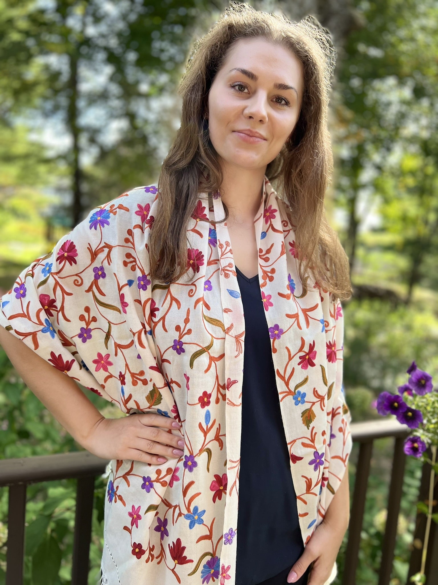 White Wool Kashmir Floral Stole