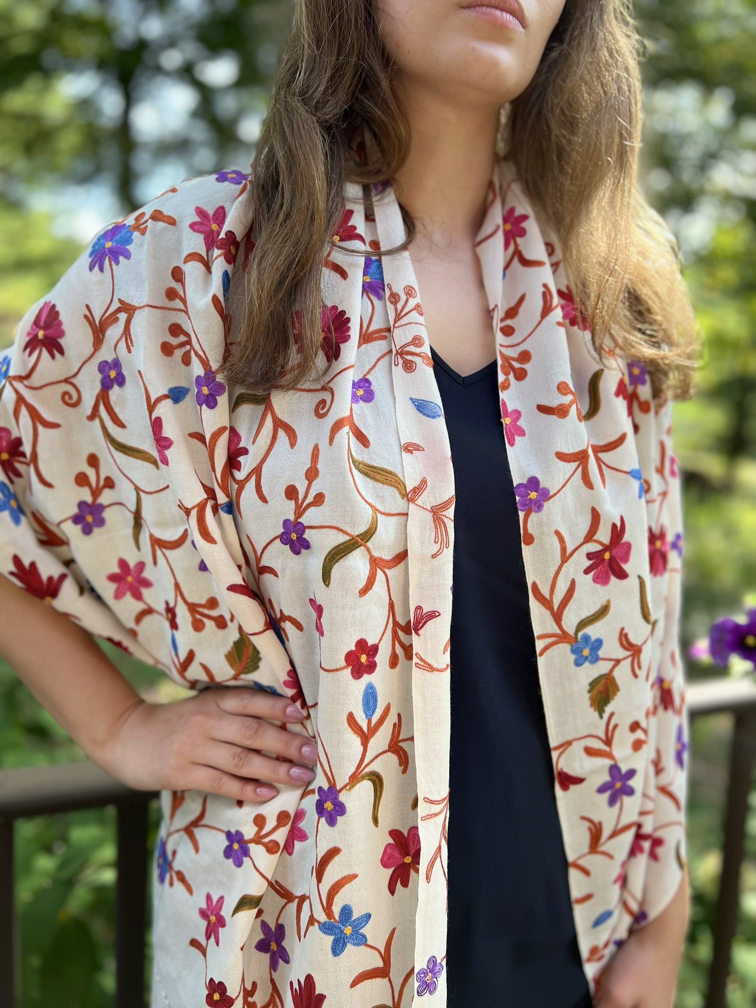 White Wool Kashmir Floral Stole