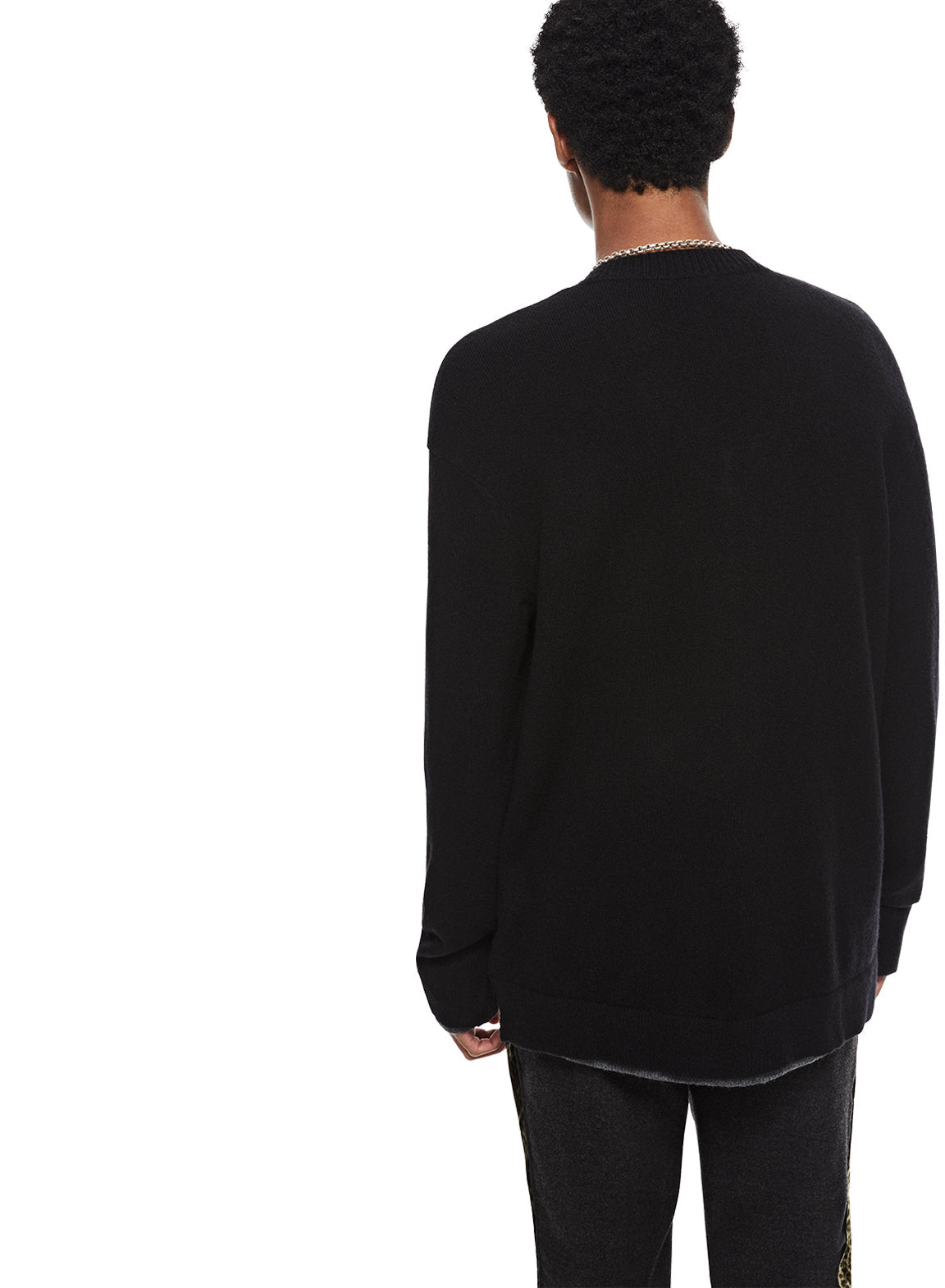 Merino Wool V-Neck Sweater (Black)-3
